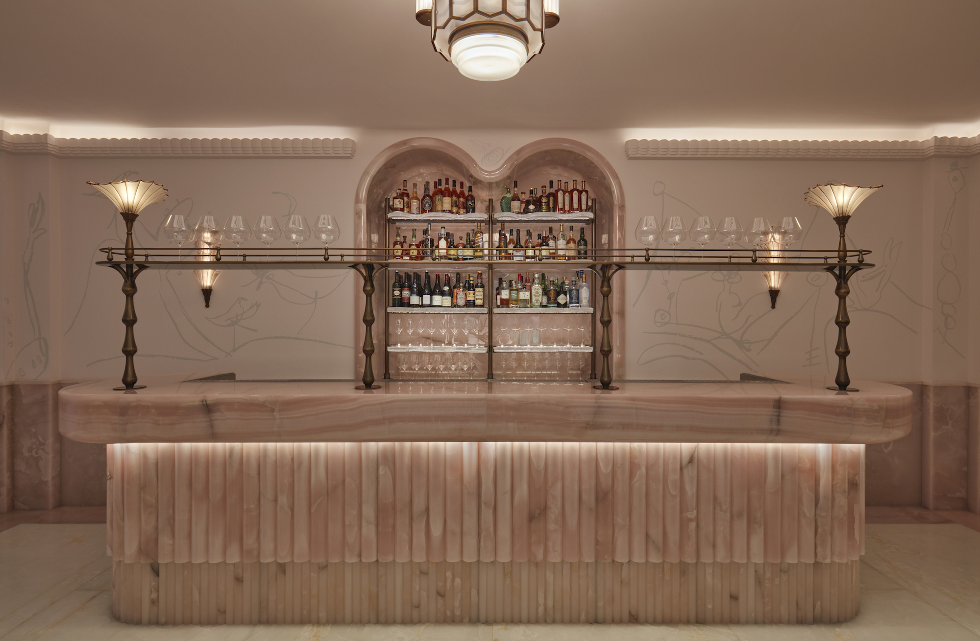 The cocktail bar at The Painter’s Room at Claridge’s – Effect Magazine