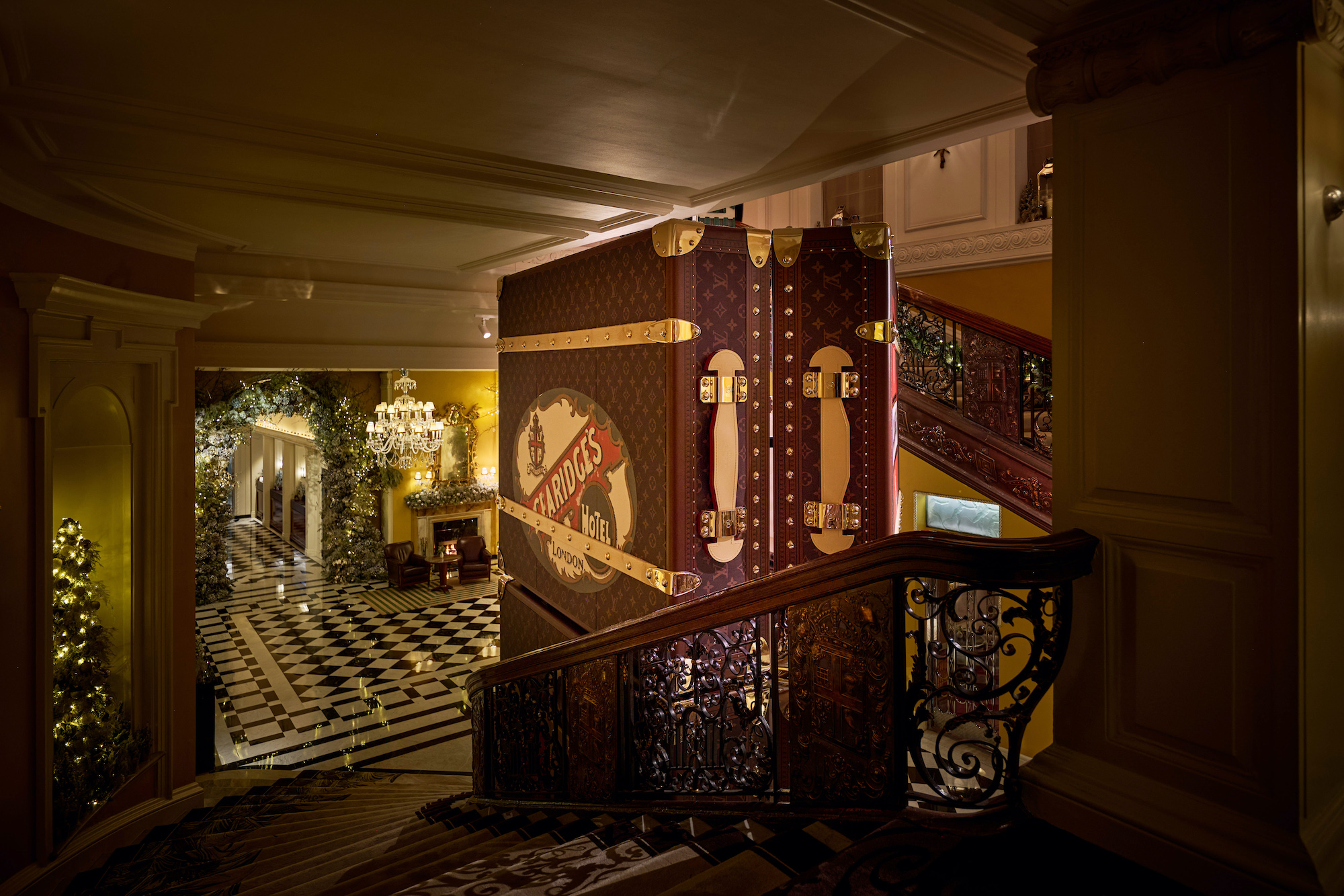 London hotel Claridge's partnered with Louis Vuitton for this year's holiday decorations - Effect Magazine