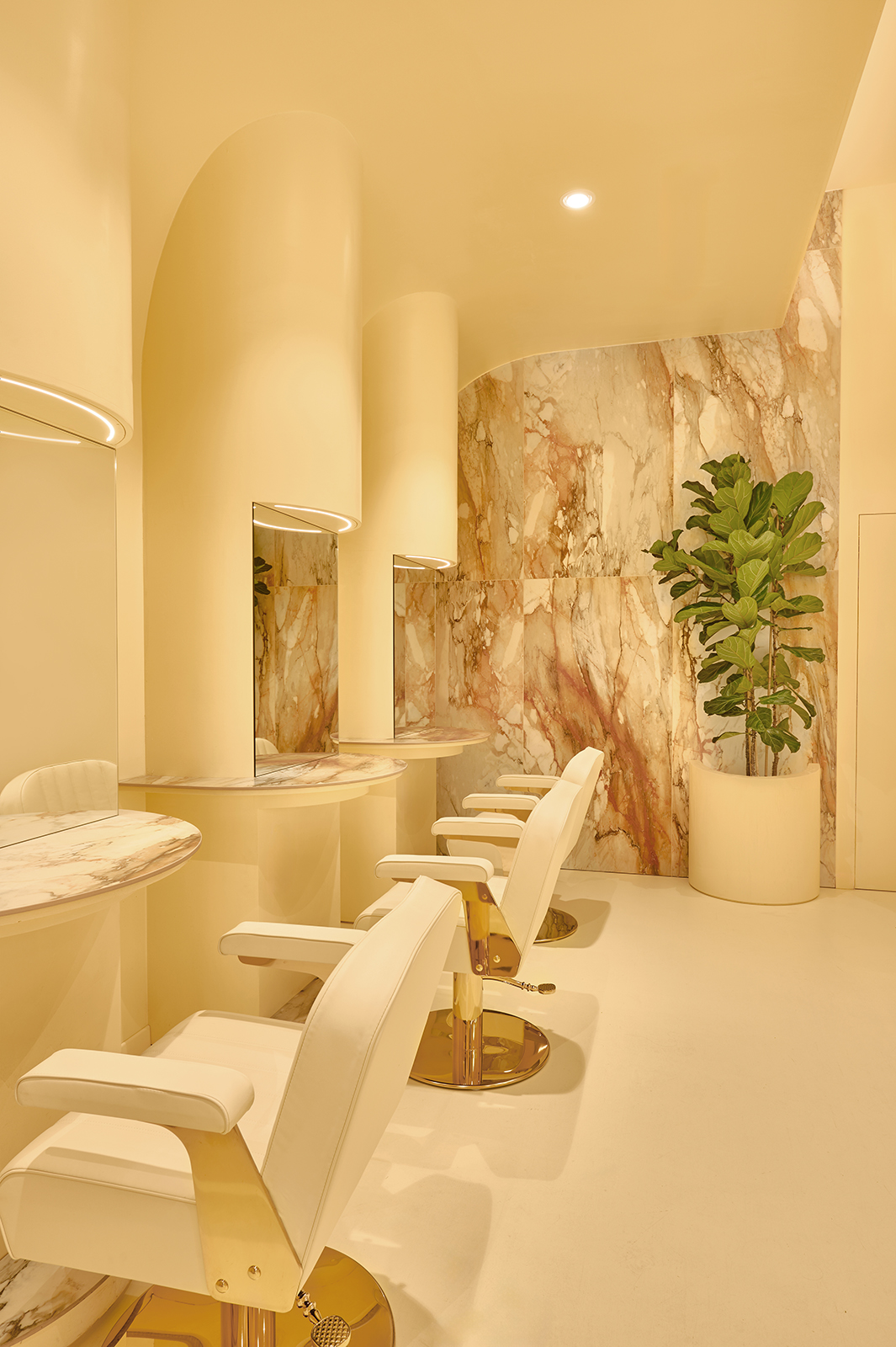 Chairs in Milan beauty salon We Are Emma designed by Masquespacio in Effect Magazine